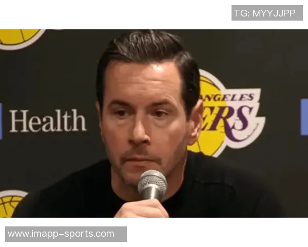 雷迪克谈球队第三节表现不佳称未做好准备导致净负10分 雷迪克谈球队第三节表现不佳称未做好准备导致净负10分