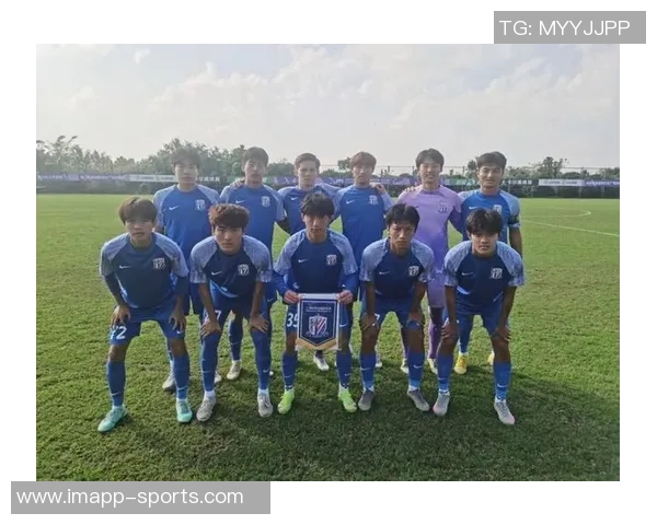 上海申花在中国足球青少年精英联赛U21组第6轮中以0比2不敌浙江队 上海申花在中国足球青少年精英联赛U21组第6轮中以0比2不敌浙江队